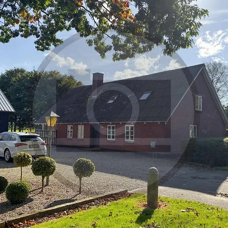 Lovely In With Wifi Hébergement de vacances *